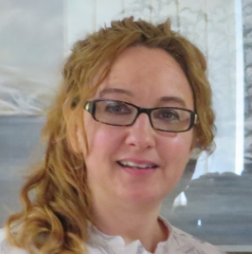 Photo of Claire Wright